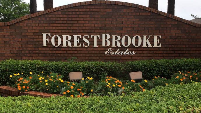 Sign for ForrestBrooke Estates a gated Community in Ocoee Florida With Homes For Sale